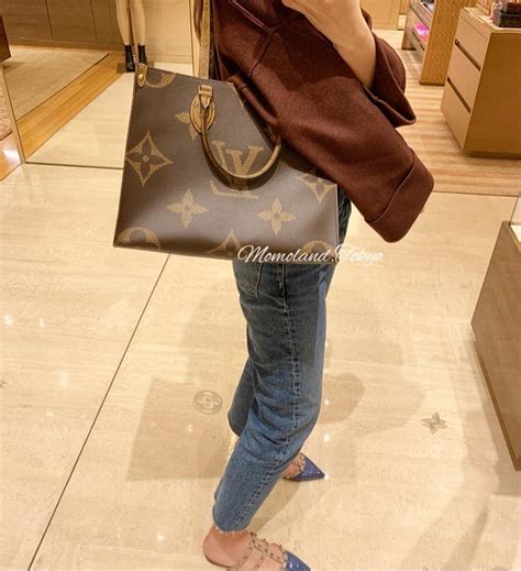 louis vuitton onthego mm tote bag